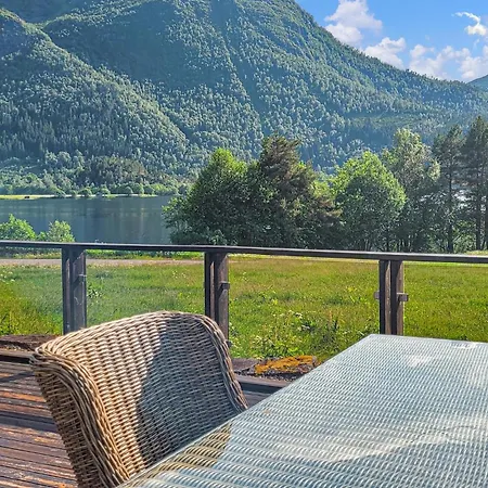 Сasa de vacaciones Feriehus-bjorkedal Folkestad (More og Romsdal)